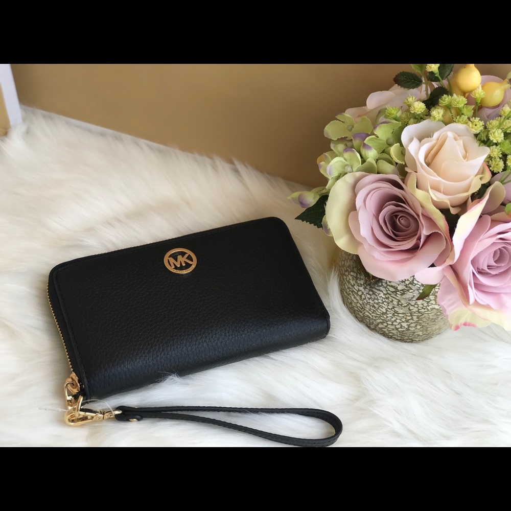 🌷MICHAEL KORS Black Leather Phone Case Wallet - Picture 2 of 6